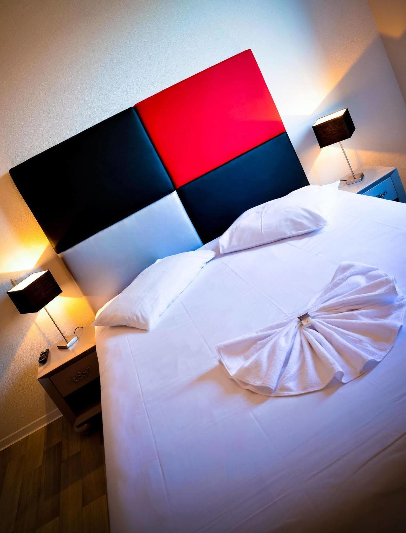Adonis Hotel Bayonne Lahonce Exterior photo